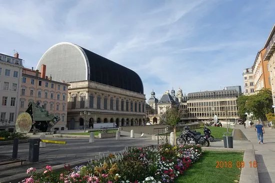 Place Louis Pradel