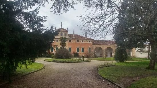Villa Manin Cantarella