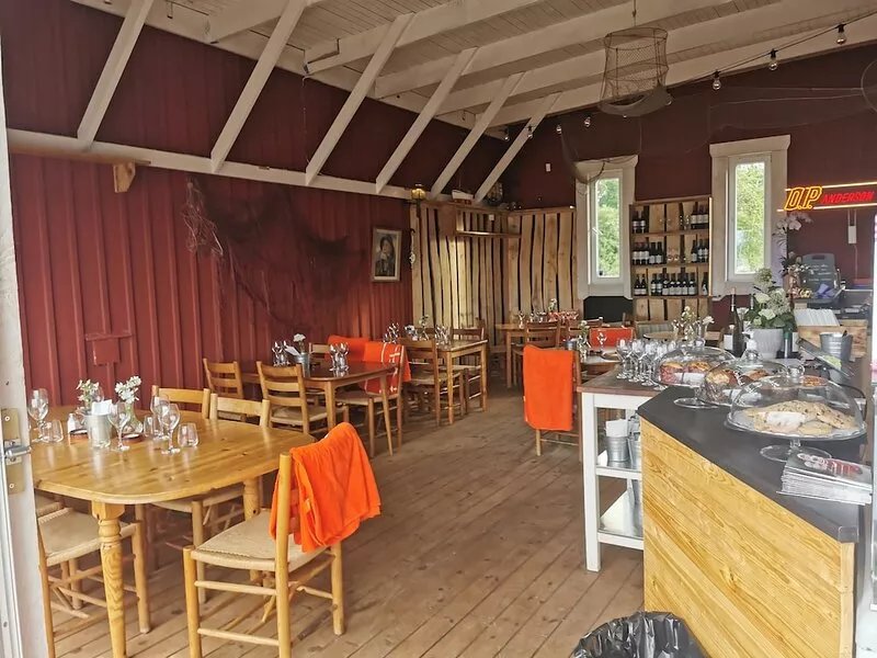 Modern guesthouse in the middle of Torhamn