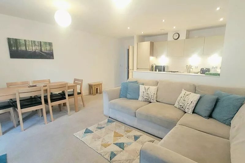 Beautiful modern apartment close to river and Cambridge city centre
