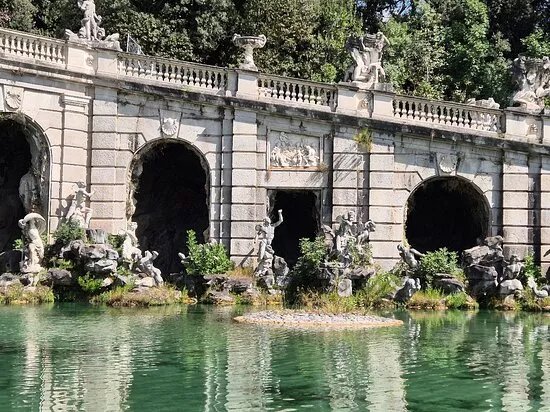 Fontana Di Eolo