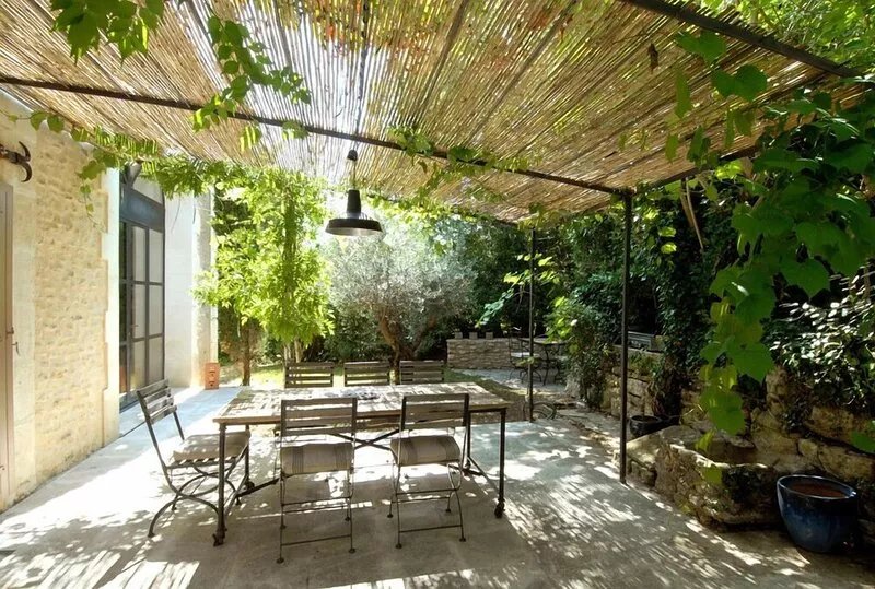 Provence -Luberon pretty old farmhouse with swimming pool