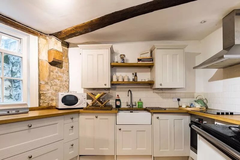 Spacious & Homely Georgian Town House Central Bath