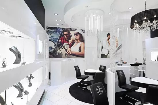 Tresor Paris