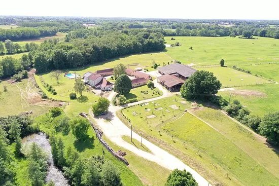 Domaine De La Loge