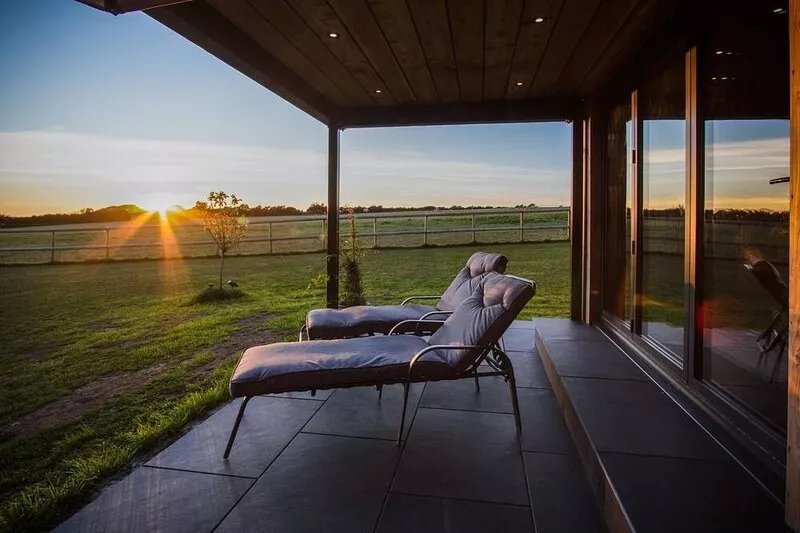 Tawny Lodge - Luxurious 1 Bedroom - Blossom Farm
