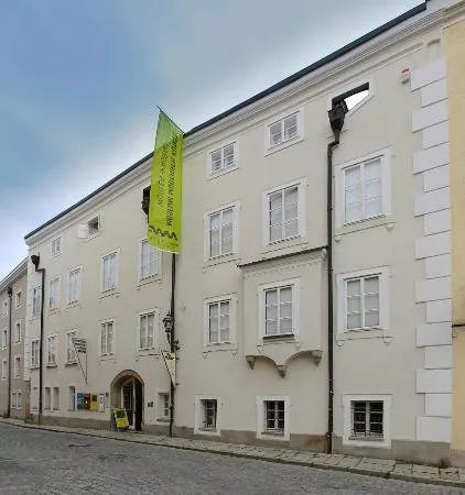 Museum Moderner Kunst – Worlen
