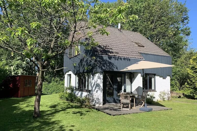 Family-friendly, cozy accommodation with a beautiful garden plot