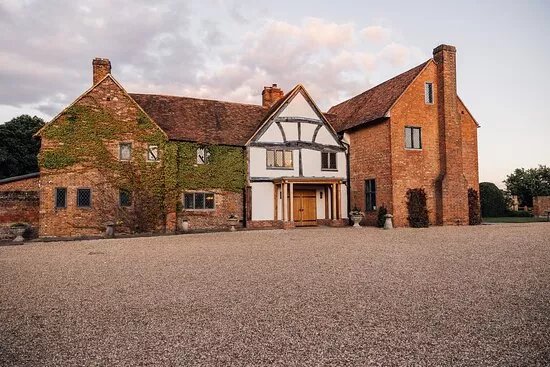 Lillibrooke Manor & Barns