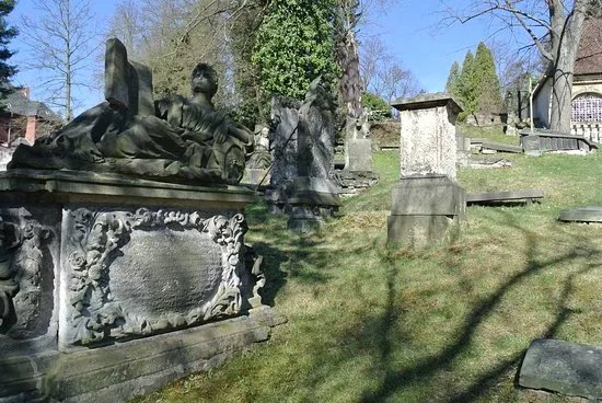 Historischer Nikolaifriedhof
