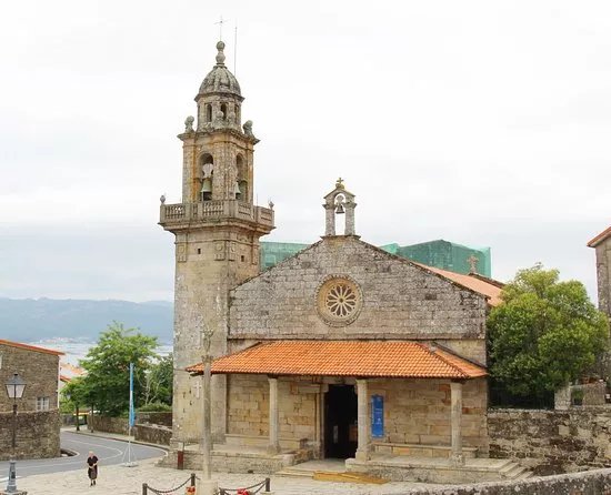 Igrexa San Pedro/ Church of San Pedro