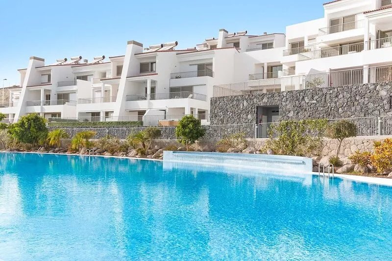 Duplex apartment with beautiful sea views