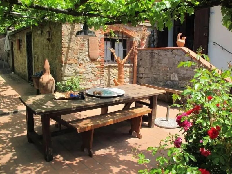 Apartment La Casa dell'Artista in Ambra - 4 persons, 2 bedrooms