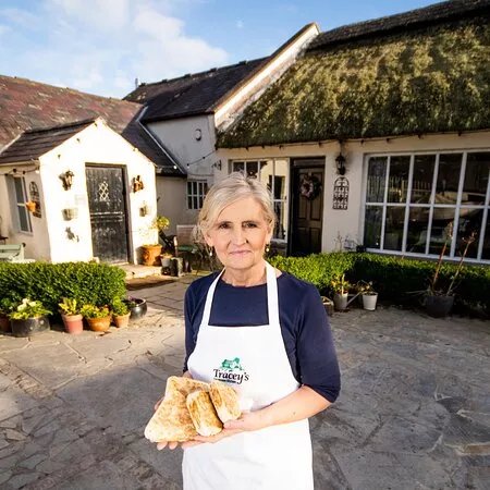 Tracey's Farmhouse Kitchen