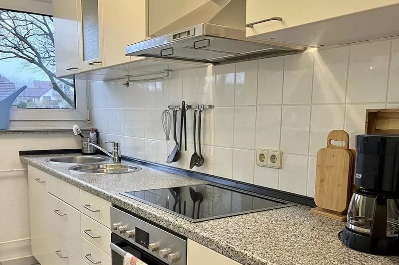 Quiet apartment with a private balcony and great views