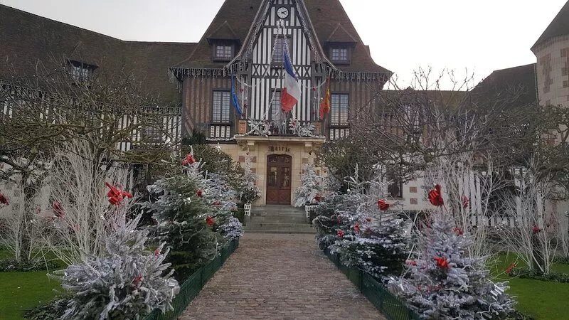 DEAUVILLE SEA VIEW DUPLEX FOR 4/5 PEOPLE WITH WIFI