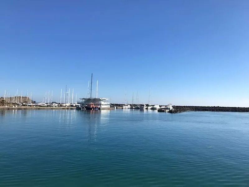 Family friendly villa 10 minutes walk to beach. Pool in residence