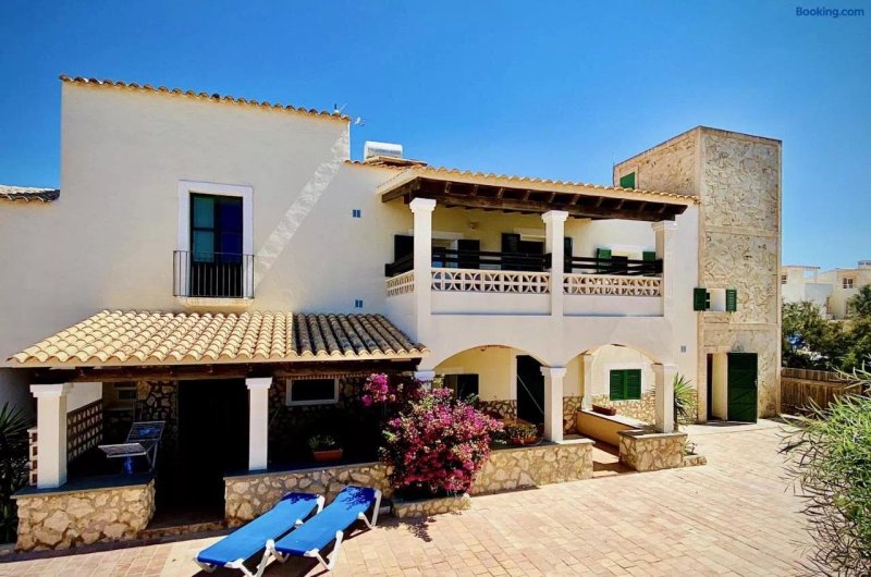 Astbury Apartments Es Calo Village
