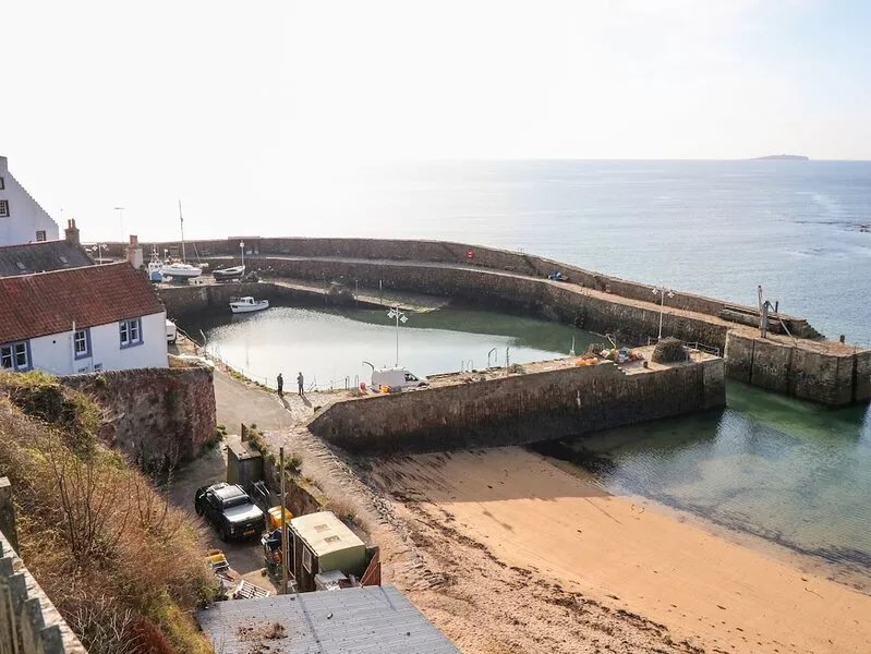 16 WESTGATE SOUTH, family friendly, country holiday cottage in Crail