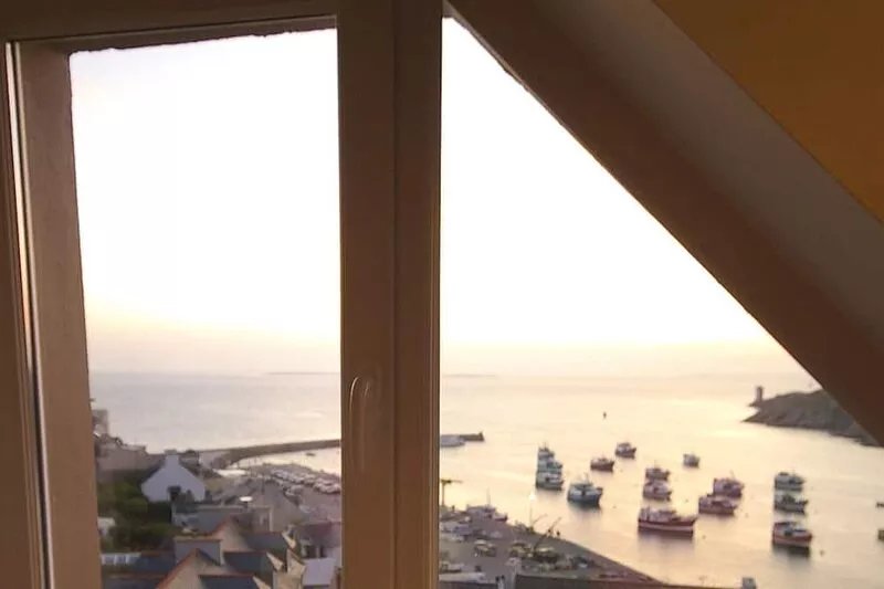 2 bedroom apartment with exceptional view of the Iroise marine park