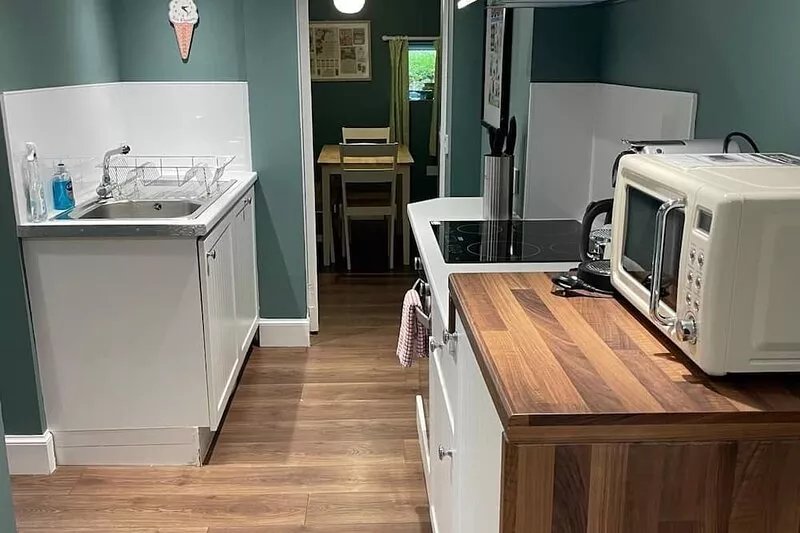 Cosy cottage located 25 minutes from Edinburgh City Centre