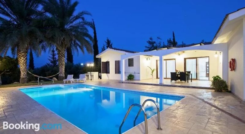 Zingas Villas