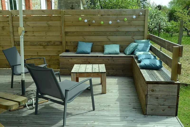 BAIE DU MT ST MICHEL -PLAGE, house with garage, terrace, enclosed garden, free