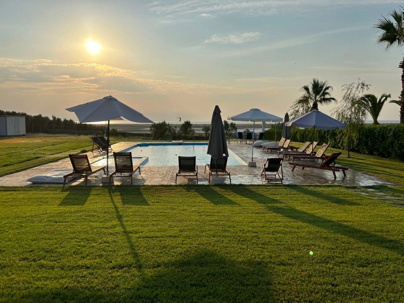 Flamingo View Suites
