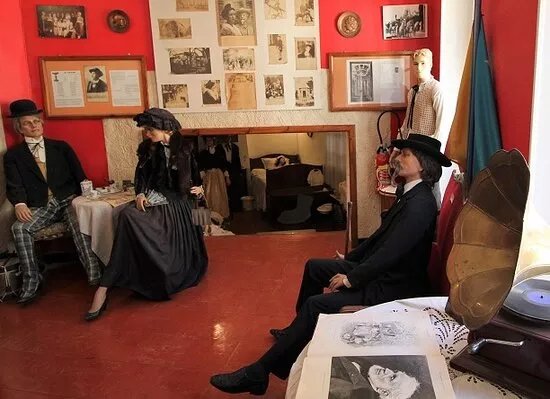 Musee Albert Reynaud Traditions Provencale