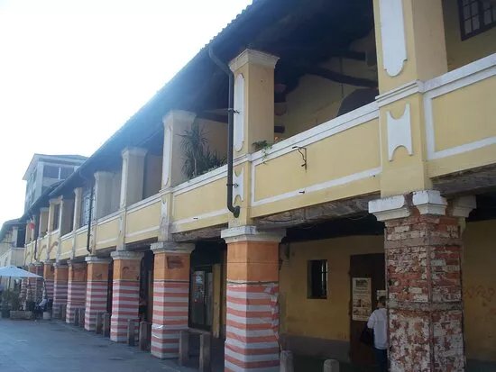 Portici Di Piazza Liberazione