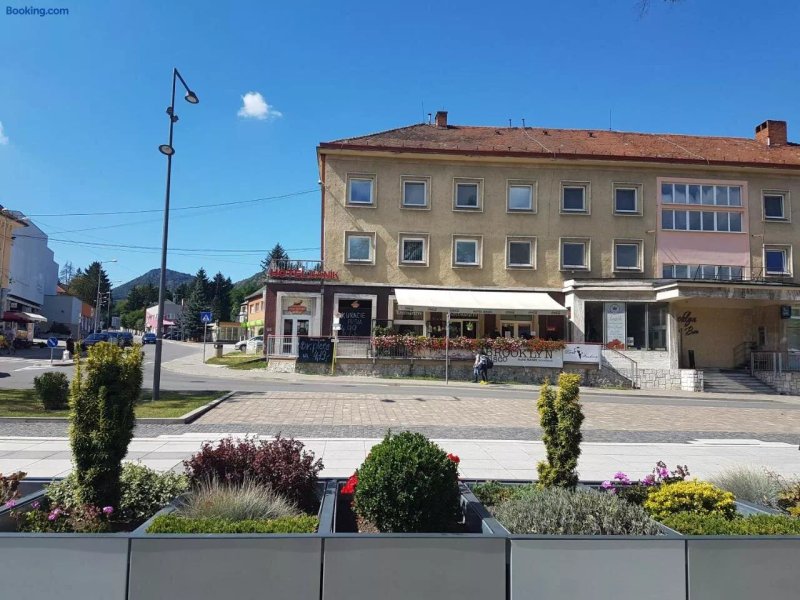 Hotel Banik Handlova
