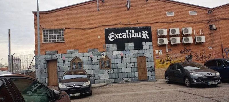 Sala Actuaciones Excalibur Sur