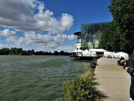 Jardin Des Roses