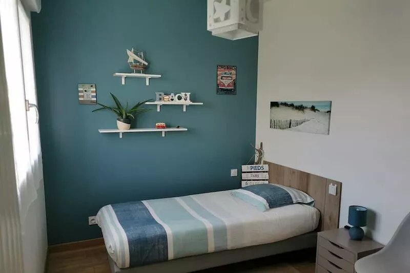 Bright house with garden in La Rochelle