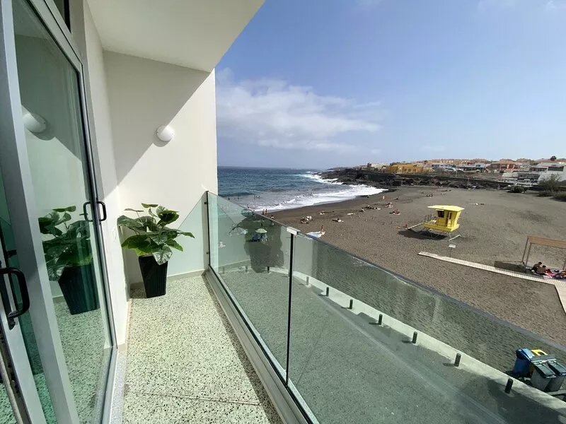 Nice apartment on the beach