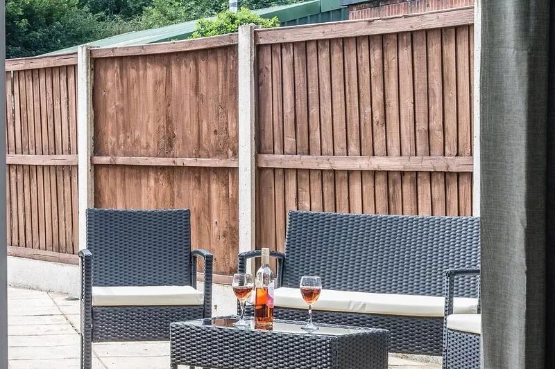 Newlyn House - 5 bed sleeps 11 Guests