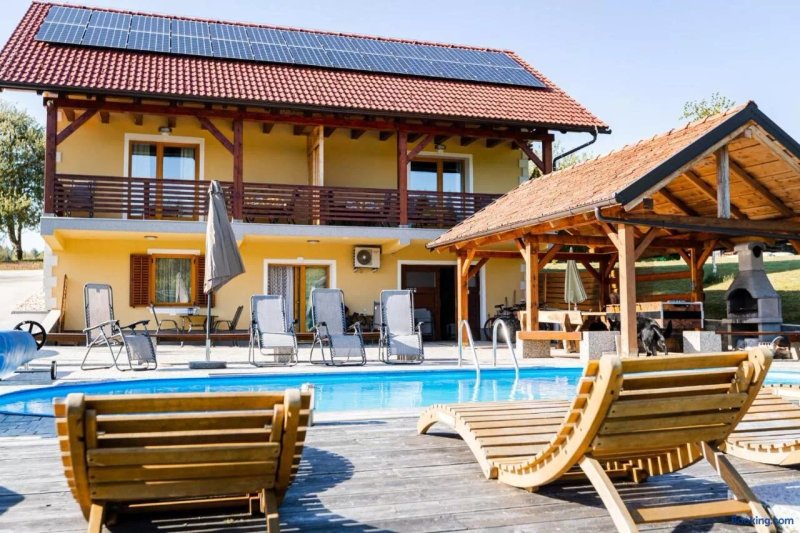 Lahinja & Kolpa River Apartments