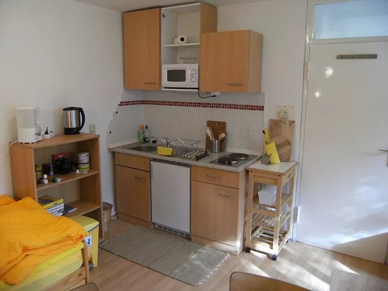 Cheerful, bright 2-room apartment in the quiet district of Nymphenburg