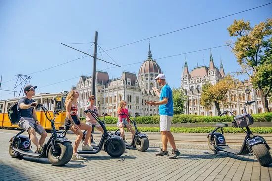 E Magine Rides Budapest