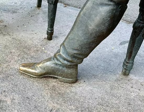 Meeting In Turku 1812 Sculpture