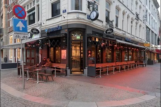 Cafe De Zwart