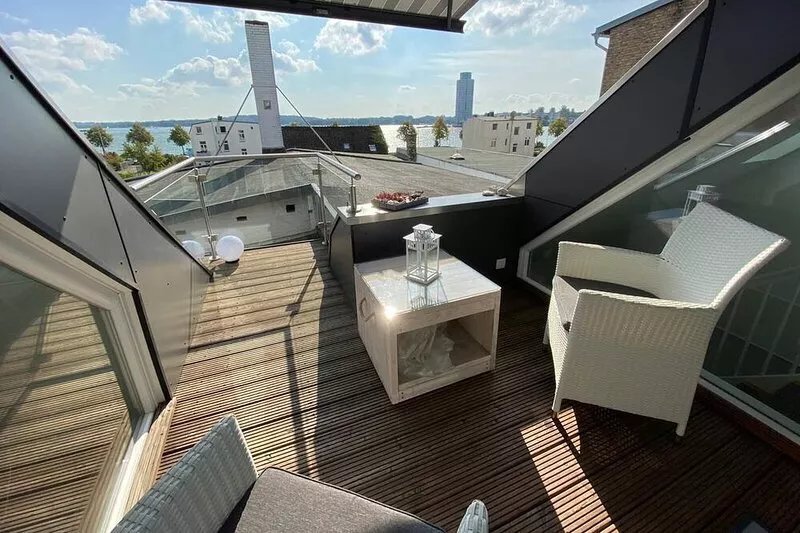 Fantastic DG apartment with a view of the Schleib