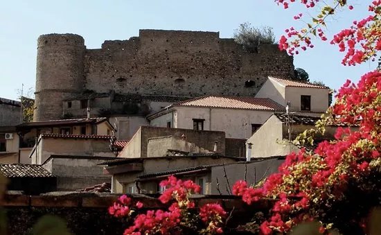 Castello Pellicano