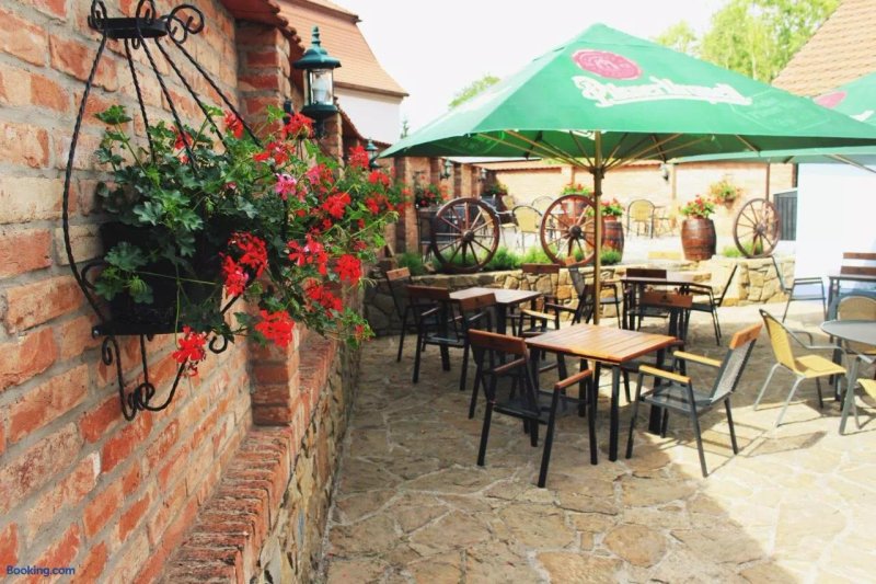 Penzion A Restaurace U Kalendu