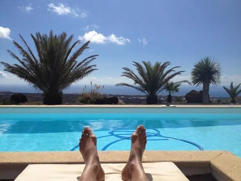 Enchanting holiday apartment with sea view in private villa with pool