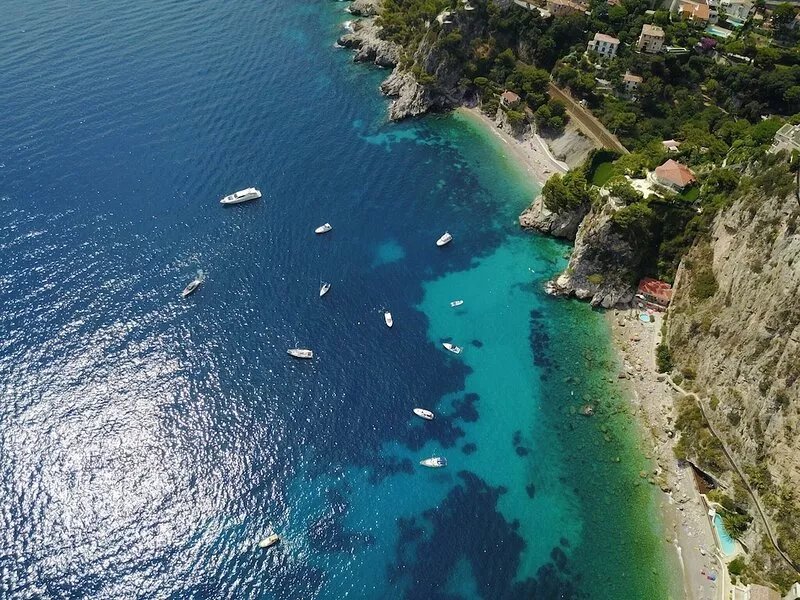 Apartment for 4 people in a picturesque village near Monaco