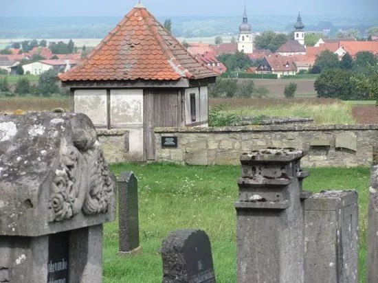 Judische Friedhof Rodelsee