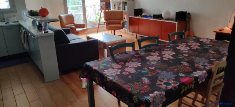Chambre Chez L'habitant A 5 Minutes Du Metro