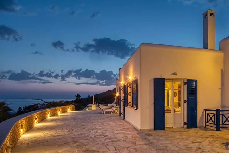 Syros: VILLA ANNITA, BY  THE AEGIAN SEA WITH EXTRAORDINARY VIEW