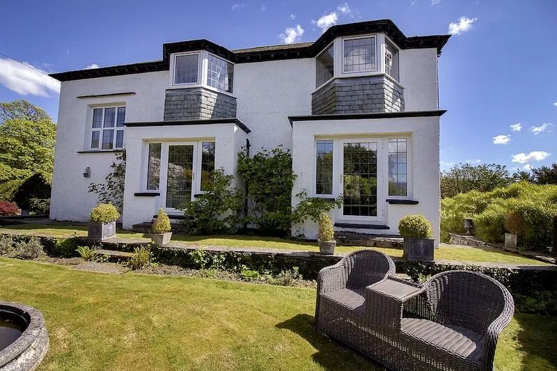 Luxury country house for up to 18 in the heart of Beatrix Potter's Lake District